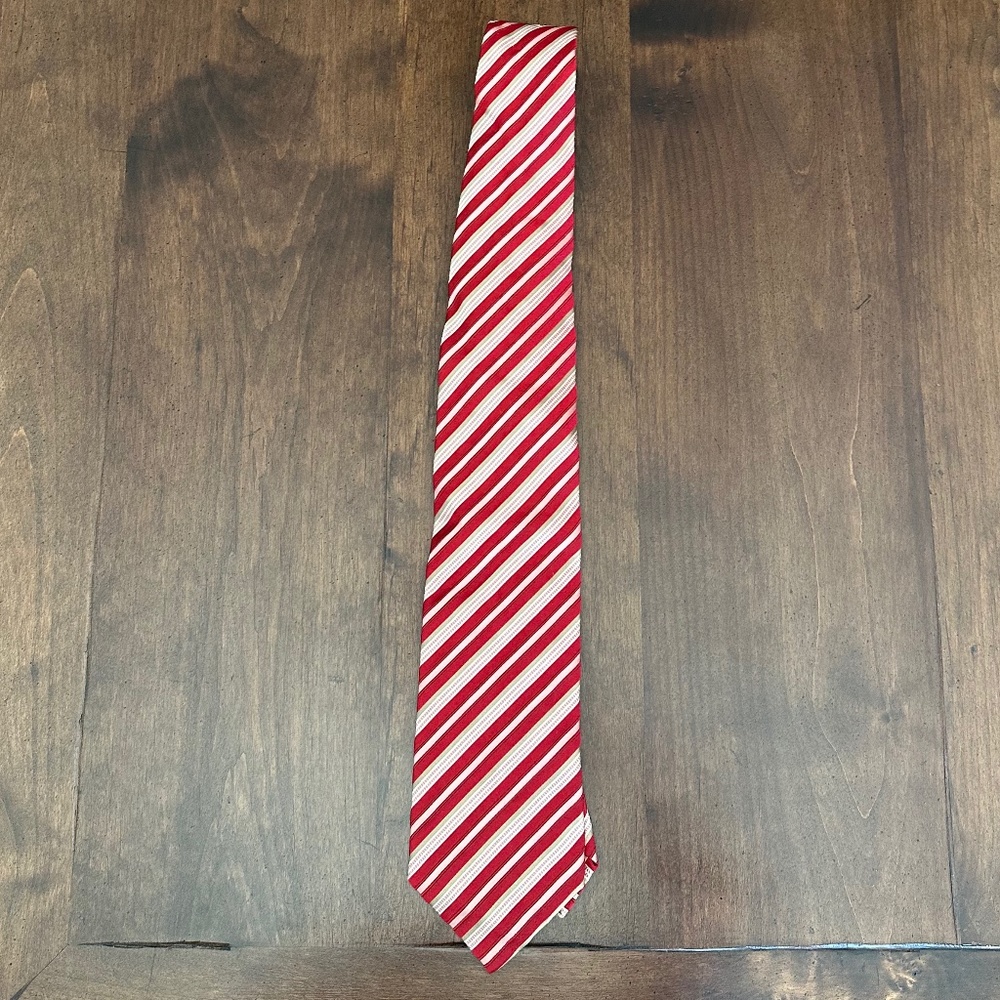 100% Silk tie
